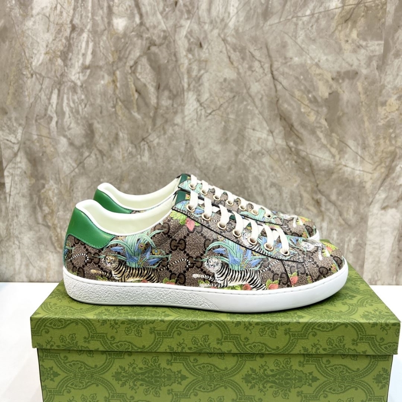 Gucci Sneakers